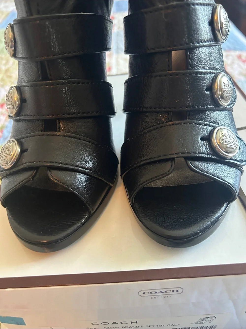 Vintage Coach Pauline Brandie ankle boot
New in box - Picture 5 of 8